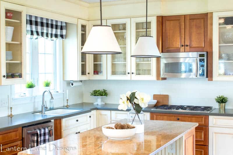Tips on how to paint your backsplash