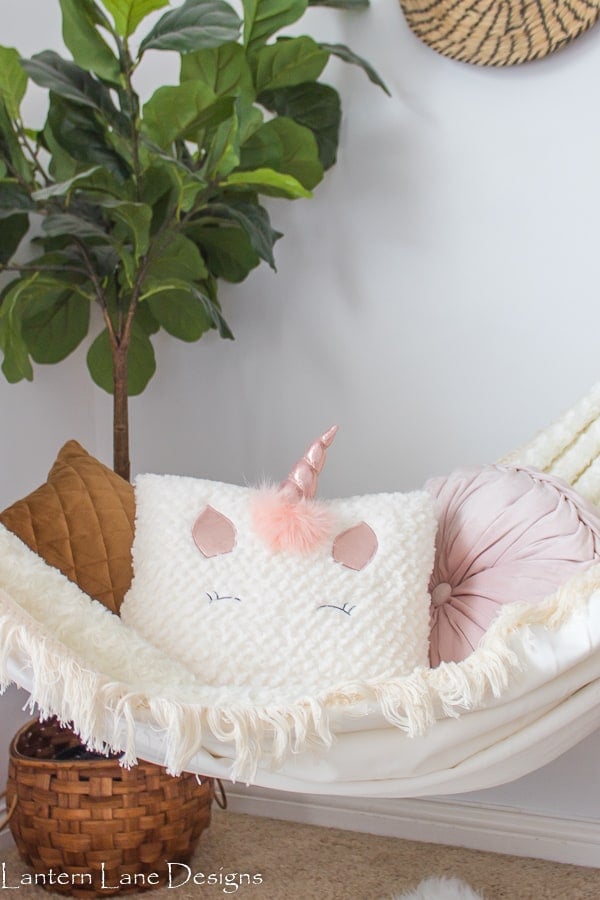 Girl bedroom decor ideas