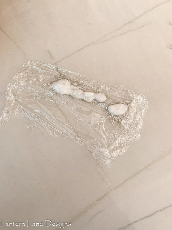 baking soda on oil stain