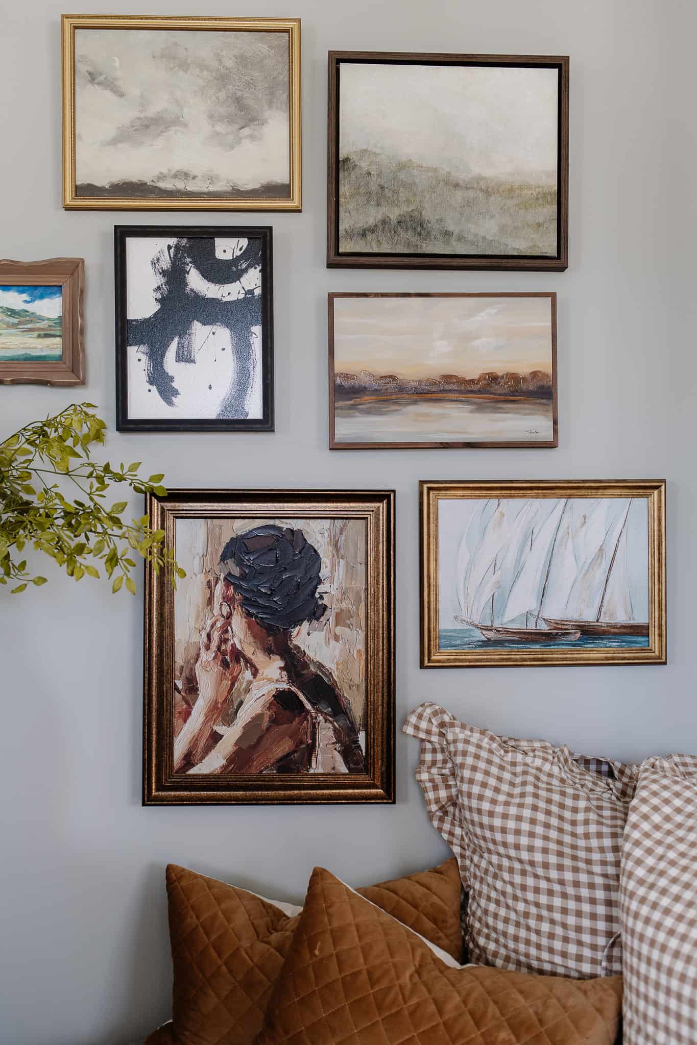 Gallery Wall Ideas (Tips and Tricks) - Lantern Lane Designs